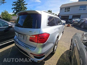 2014 Mercedes-Benz GL 63 AMG 4MATIC – miniatura 3