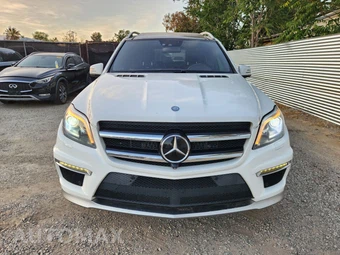 2014 Mercedes-Benz GL 63 AMG 4MATIC - miniatura 3