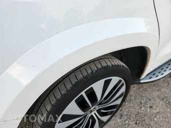 2014 Mercedes-Benz GL 63 AMG 4MATIC - miniatura 43