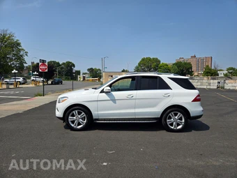 2014 Mercedes-Benz ML 350 - miniatura 3