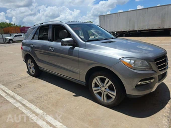 2014 Mercedes-Benz ML 350 – miniatura 4
