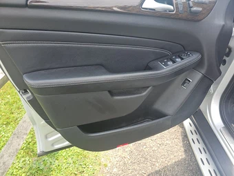 2014 Mercedes-Benz ML 350 – miniatura 9