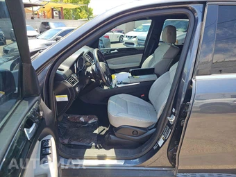 2014 Mercedes-Benz ML 350 – miniatura 3