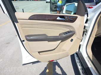 2014 Mercedes-Benz ML 350 – miniatura 9