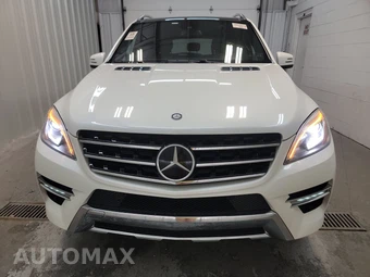 2014 Mercedes-Benz ML 550 – miniatura 2