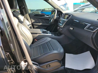 2014 Mercedes-Benz ML 63 AMG - miniatura 8