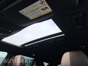 2014 Mercedes-Benz ML 63 AMG – miniatura 12