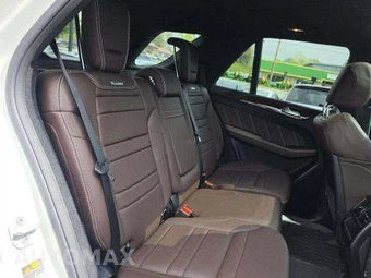 2014 Mercedes-Benz ML 63 AMG – miniatura 17