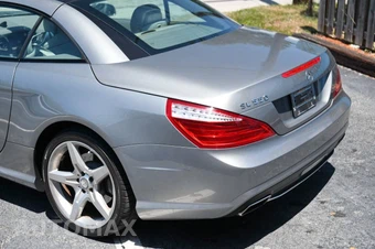 2014 Mercedes-Benz SL 550 - miniatura 11