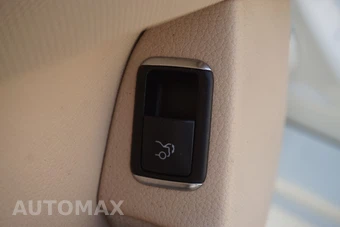 2014 Mercedes-Benz SL 550 – miniatura 13