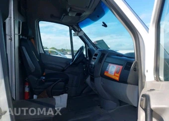 2014 Mercedes-Benz Sprinter 2500 Cargo Van High Roof 170.3" WB - miniatura 2