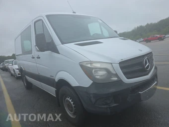 2014 Mercedes-Benz Sprinter 2500 Cargo Van Standard Roof 144.3" WB - miniatura 3