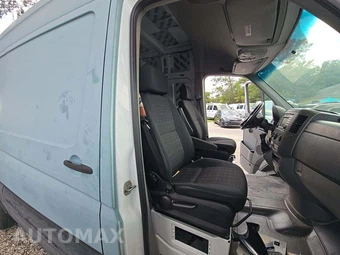 2014 Mercedes-Benz Sprinter 2500 Cargo Van Standard Roof 144.3" WB - miniatura 18