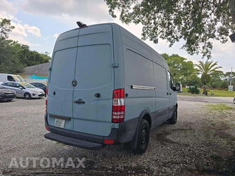 2014 Mercedes-Benz Sprinter 2500 Cargo Van Standard Roof 144.3" WB - miniatura 3
