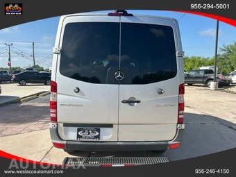 2014 Mercedes-Benz Sprinter 2500 Crew Van Standard Roof 144.3" WB – miniatura 4