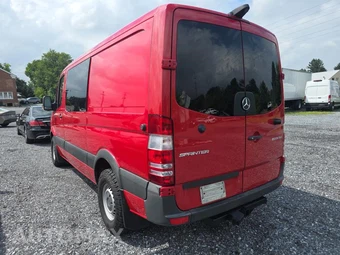 2014 Mercedes-Benz Sprinter 2500 Crew Van Standard Roof 144.3" WB - miniatura 6
