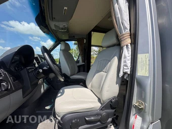 2014 Mercedes-Benz Sprinter 3500 Cab Chassis DRW - miniatura 24
