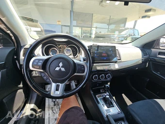 2014 Mitsubishi Lancer Ralliart Sedan - miniatura 11