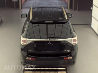 2014 Mitsubishi Outlander GT - miniatura 5