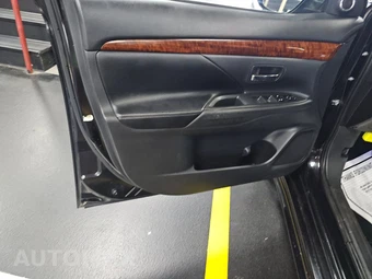 2014 Mitsubishi Outlander GT - miniatura 9