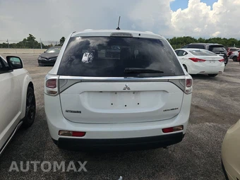 2014 Mitsubishi Outlander SE – miniatura 5
