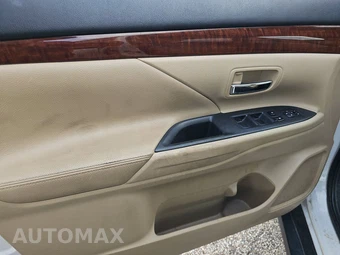 2014 Mitsubishi Outlander SE – miniatura 9