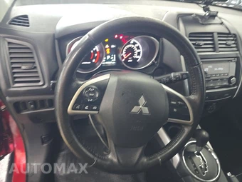 2014 Mitsubishi Outlander Sport ES – miniatura 10