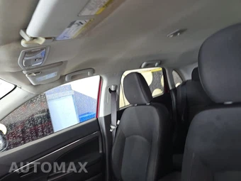 2014 Mitsubishi Outlander Sport ES – miniatura 18