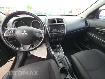 2014 Mitsubishi Outlander Sport ES - miniatura 11