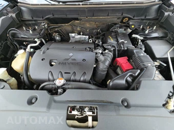 2014 Mitsubishi Outlander Sport ES - miniatura 15