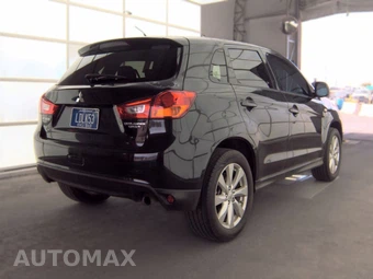 2014 Mitsubishi Outlander Sport ES - miniatura 4