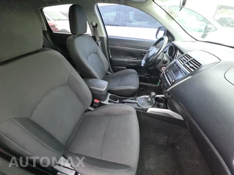 2014 Mitsubishi Outlander Sport ES - miniatura 8