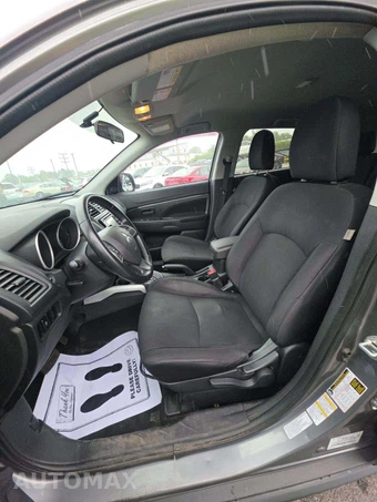 2014 Mitsubishi Outlander Sport ES – miniatura 3