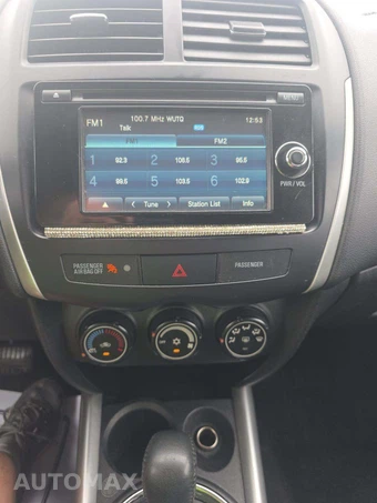 2014 Mitsubishi Outlander Sport ES – miniatura 7