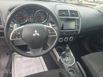 2014 Mitsubishi Outlander Sport SE – miniatura 11