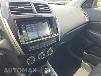 2014 Mitsubishi Outlander Sport SE – miniatura 11