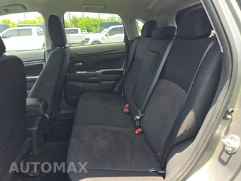 2014 Mitsubishi Outlander Sport SE – miniatura 13