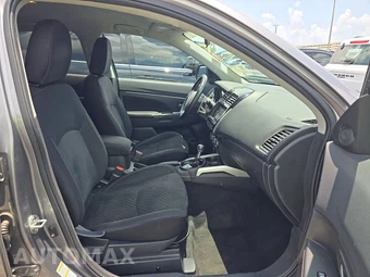 2014 Mitsubishi Outlander Sport SE – miniatura 8