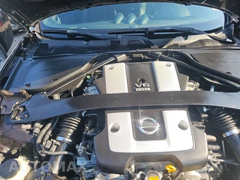 2014 Nissan 370Z Touring Coupe – miniatura 22
