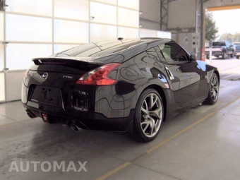 2014 Nissan 370Z Touring Coupe – miniatura 5