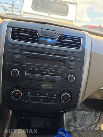 2014 Nissan Altima 2.5 S - miniatura 11
