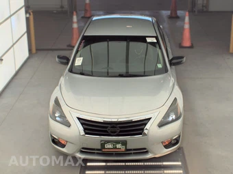 2014 Nissan Altima 2.5 S - miniatura 2