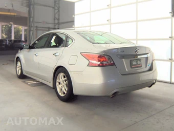 2014 Nissan Altima 2.5 S - miniatura 6