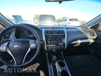 2014 Nissan Altima 2.5 S – miniatura 11