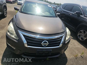2014 Nissan Altima 2.5 S - miniatura 2