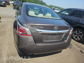2014 Nissan Altima 2.5 S - miniatura 5
