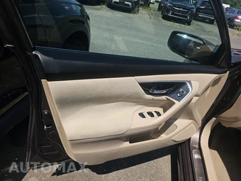 2014 Nissan Altima 2.5 S - miniatura 9