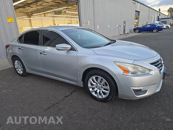 2014 Nissan Altima 2.5 S – miniatura 3