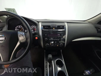 2014 Nissan Altima 2.5 S – miniatura 11
