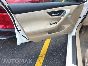 2014 Nissan Altima 2.5 S – miniatura 9